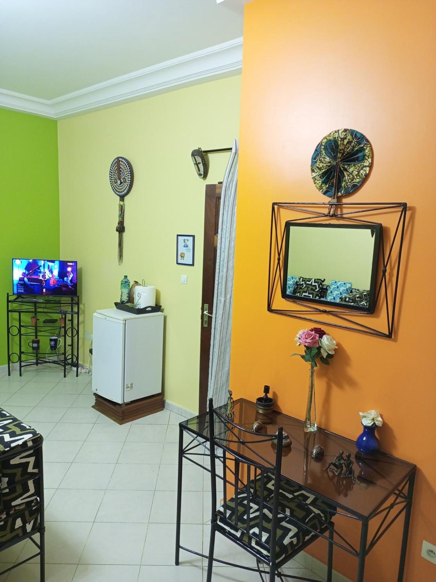 Delices Chez L'Habitant Diack Dakar Extérieur photo