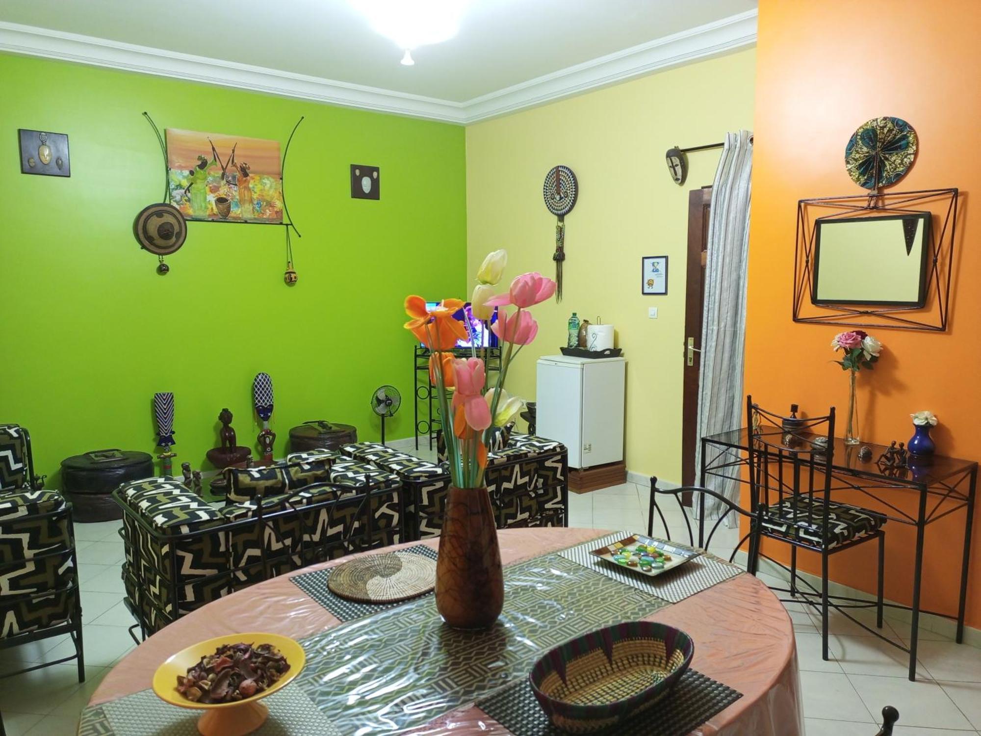 Delices Chez L'Habitant Diack Dakar Extérieur photo